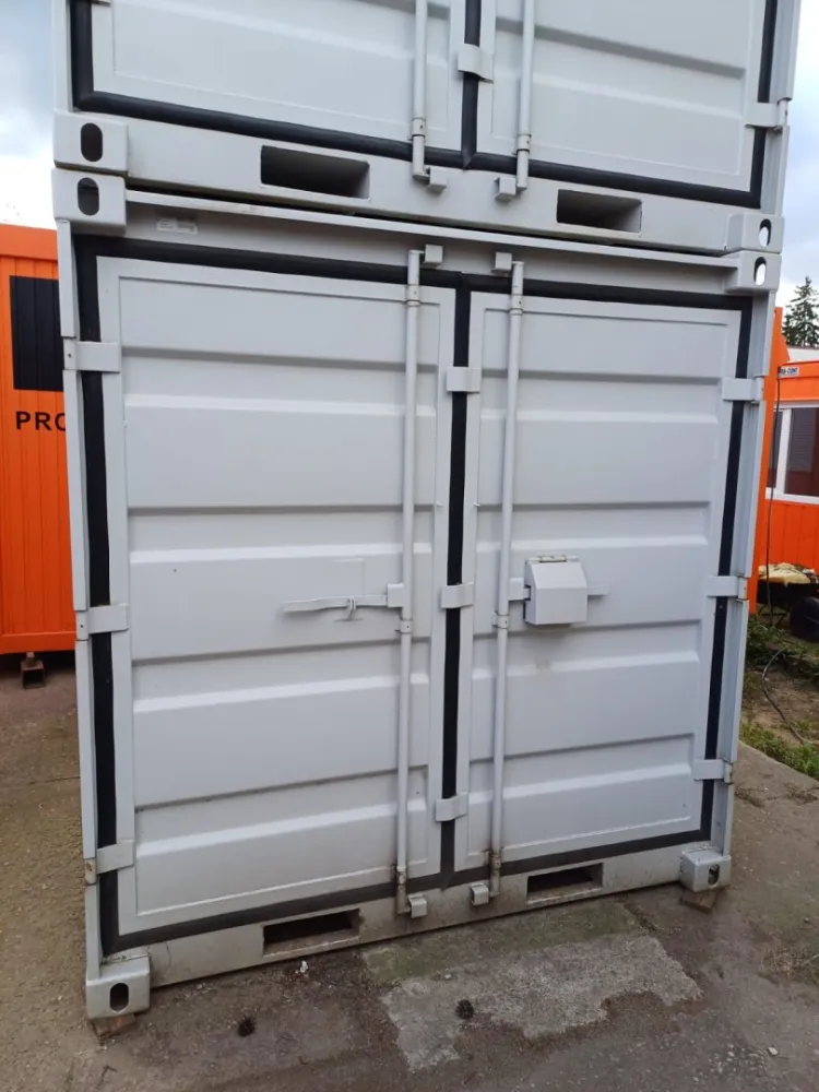 Lagercontainer 8