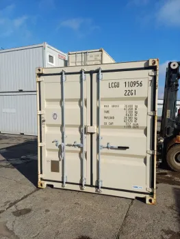 Seecontainer RAL 1894